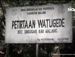 Cerita Petirtaan Watu Gede adalah sejarah dari kerajaan Singosari,Jawa timur.