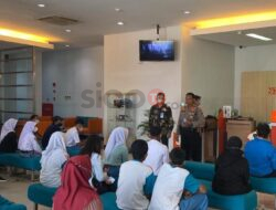 Cegah Aksi Penipuan Lewat Medsos, Polres Ponorogo Berikan Penyuluhan Nasabah Bank