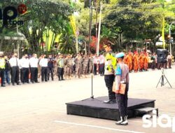 Polres Batu Gelar Apel Malam Tahun Baru di Bundaran Alun – Alun Kota Batu