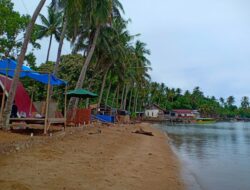 Pantai Togeo, Pantai Cantik dengan Laut Biru yang Menawan di Bone