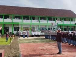 Polres Malang Terus Sosialisasi Keselamatan Berlalu Lintas melalui Program “Police Go to School”