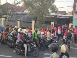 Sambut Ramadhan, LSM LIRA DPD Sidoarjo Berbagi Takjil