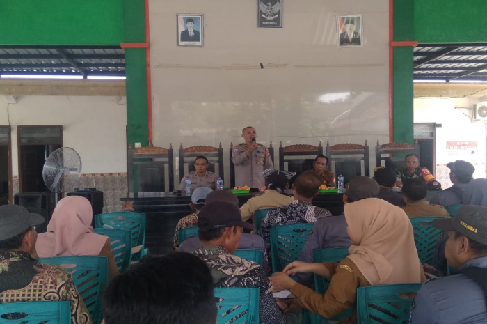 Sat Binmas Polres Bojonegoro menggelar pelatihan peningkatan kemampuan warga dan linmas dalam rangka Program Revitalisasi Satkamling