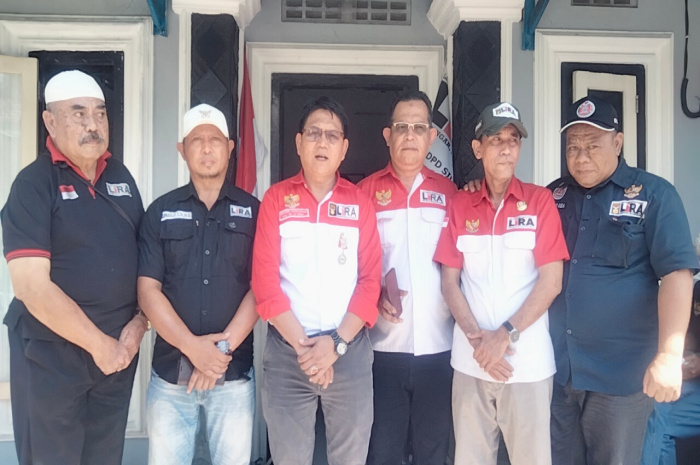 Bupati dan Wakil Bupati serta pimpinan LSM LIRA DPD Sidoarjo konsolidasi persiapan Harlah ke-19 nasional 