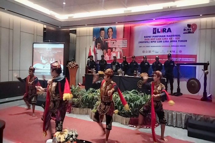 Tarian Remo sambut kedatangan Presiden LSM LIRA KRH. HM. Jusuf Rizal dan Tandai Pembukaan Rapimnas LSM LIRA Tahun 2024