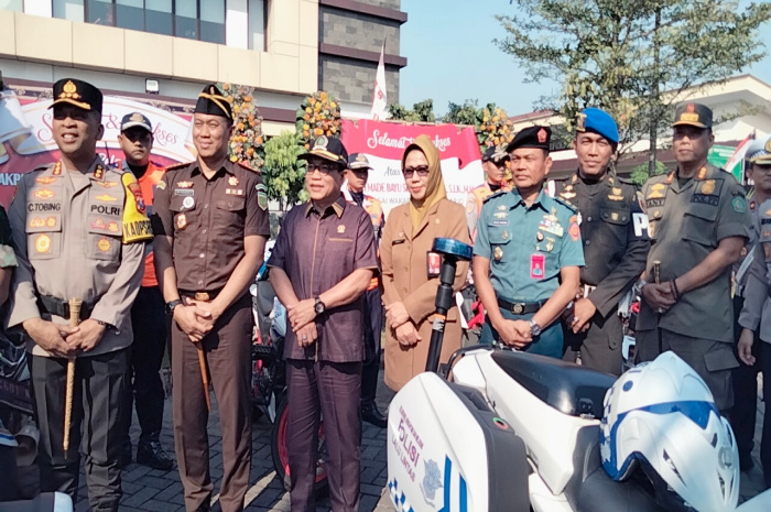 Polresta Sidoarjo Laksanakan Apel Gelar Pasukan Operasi Patuh Semeru 2024 dihadiri jajaran Forkopimda Kabupaten Sidoarjo