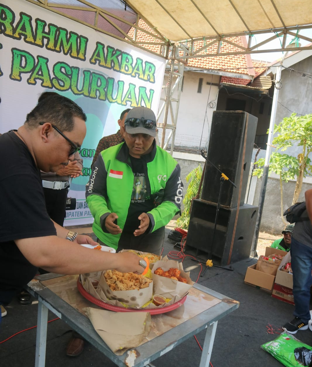 Gojek Pasuruan Raya Gelar Silaturahmi Akbar dihadiri Ketua Komunitas Gojek Pasuruan, perwakilan Satlantas Gempol, perwakilan dari PT. Agip dan BPJS Ketenagakerjaan.