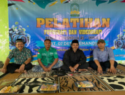 Pelatihan Fotografi dan Videografi Remaja Mushola Desa Cemandi