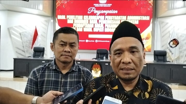 KPU Kabupaten Sidoarjo Serahkan Hasil Verifikasi Administrasi