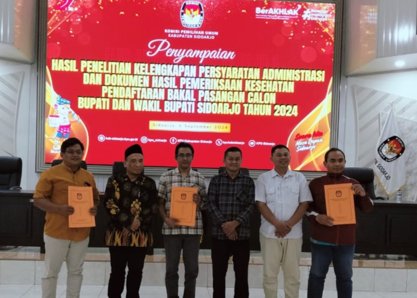 KPU Kabupaten Sidoarjo Serahkan Hasil Verifikasi Administrasi Paslon Bupati dan Wakil Bupati Sidoarjo Tahun 2024