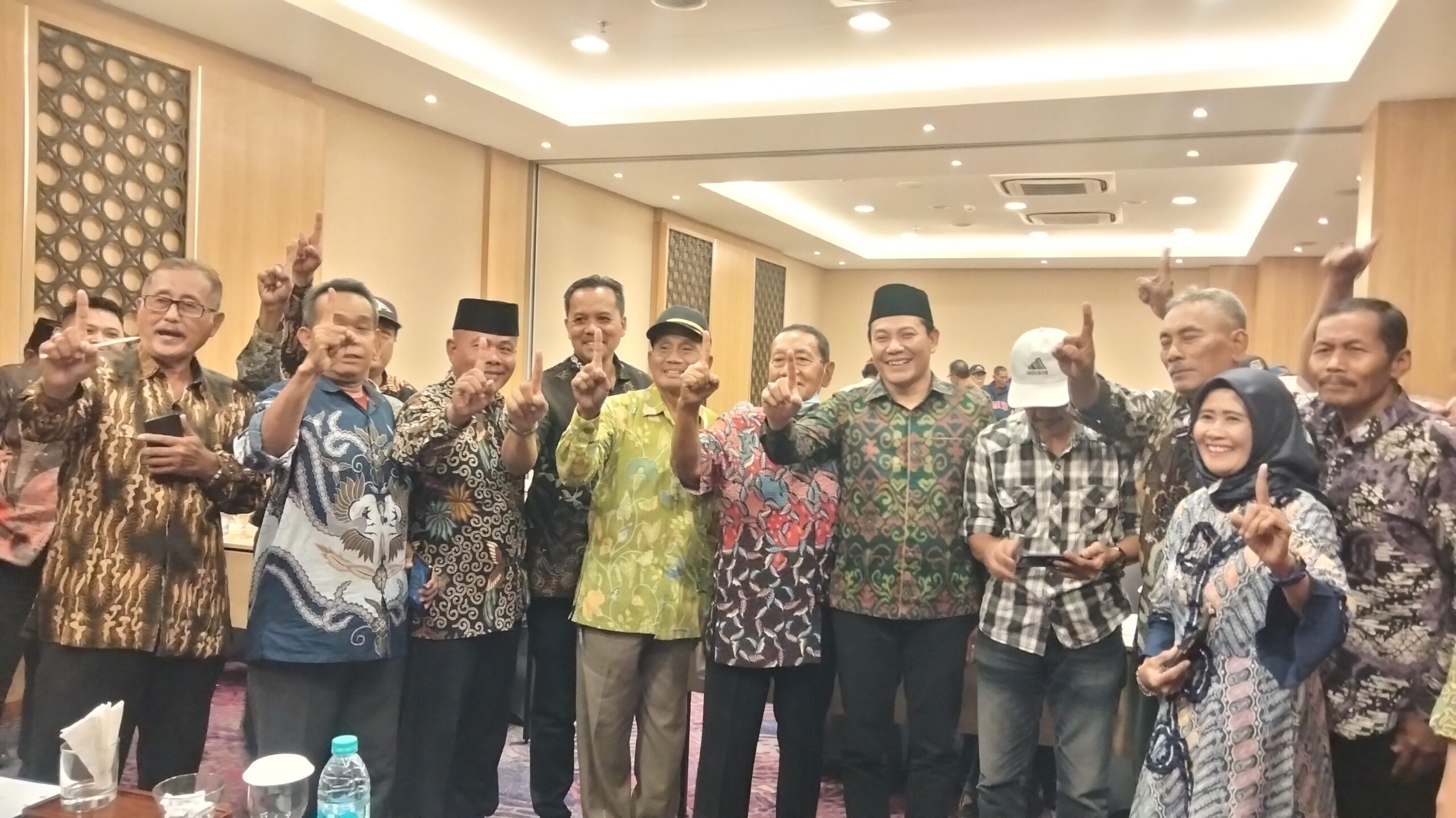 H. Subandi Bertemu Mantan Kades se-Kabupaten Sidoarjo untuk mendukung dalam Pilkada Sidoarjo 2024