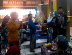 Ruwatan Desa Segoro Tambak Gelar Wayang Kulit Semalam Suntuk