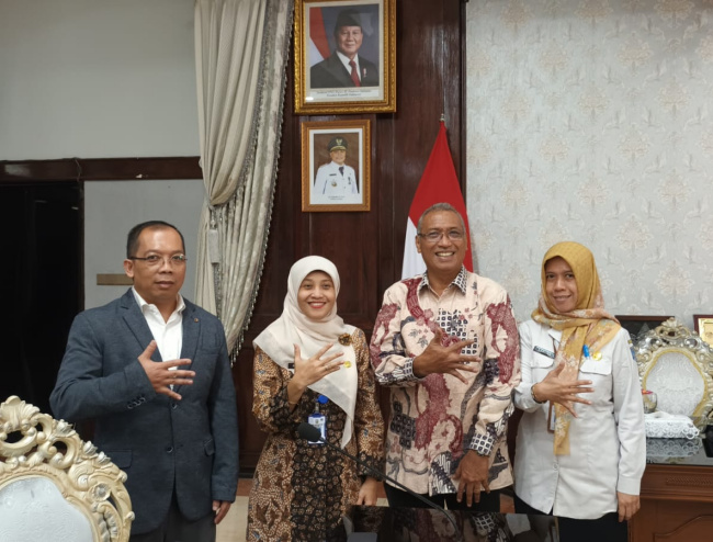 DR Koen: Komitmen Ubah Prilaku Berujung Penghargaan STBM Bagi Kota Surabaya