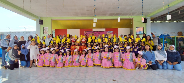 TK Negeri Pembina Desa Cemandi Sabet 9 Piala dalam ajang lomba Drumband Bupati Cup 2025