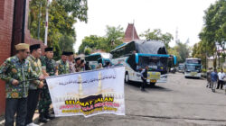 Bupati Subandi Lepas Kloter 58 Jemaah Haji Sidoarjo