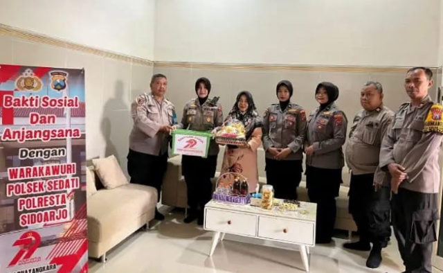 Bhakti Sosial Polsek Sedati, Anjangsana Keluarga Warakawuri