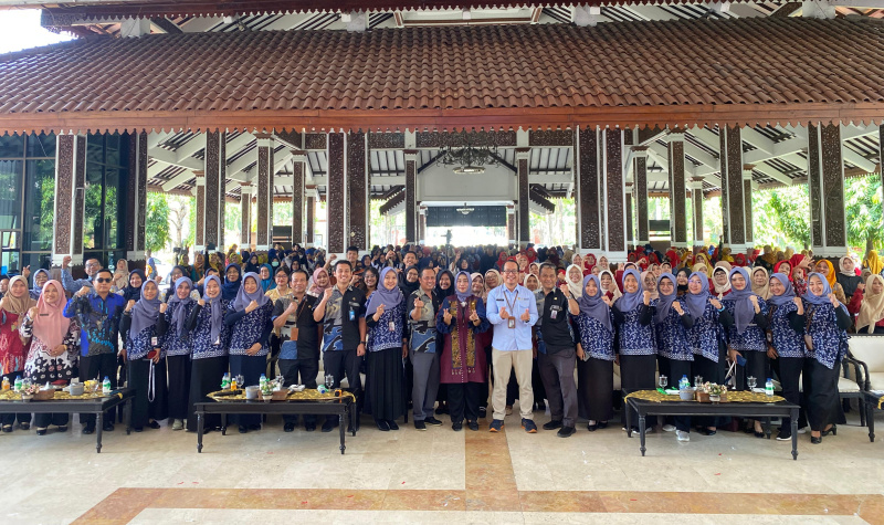 Bupati Sidoarjo H. Subandi membuka peringatan Harganas ke-32 Tahun 2025, Tingkat Provinsi Jawa Timur, digelar resmi untuk pertama kali di Kabupaten Sidoarjo, pada Selasa, (24/06/2025).