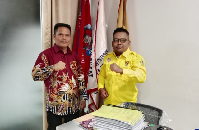 Warga Jedong mengadu ke Pelita Prabu Jatim jika tanahnya diserobot. Wiko Wakil Ketua DPW Pelita Prabu Jatim geram dan siap turun langsung membantu warga yang tanahnya diserobot.