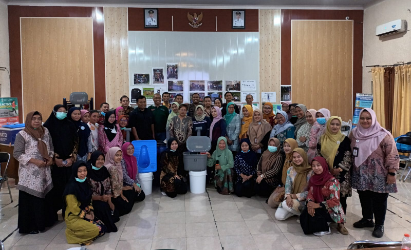 Turunkan Stunting, Dr Koen Tekankan penggunaan Teknologi Tepat Guna Sanitasi untuk Perkotaan Modern. Hal tersebut disampaikan dalam Workshop bersama Dinkes Kota Malang dan HAKLI.