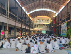 SMK Penerbangan Dharma Wirawan Gelar MPLS Ramah