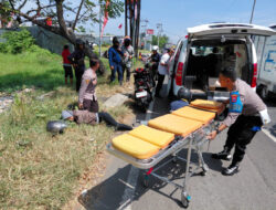 Sigap dan Peduli Kapolsek Taman Selamatkan Korban Laka