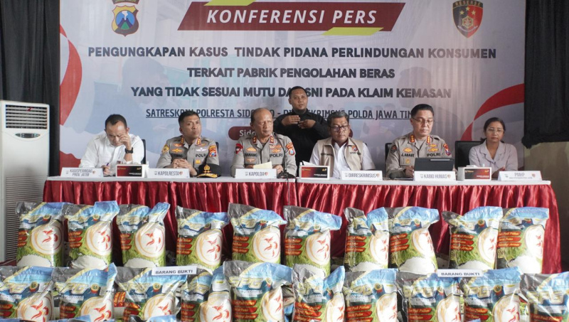Satgas Pangan Polresta Sidoarjo Ungkap 12,5 Ton Beras Oplosan