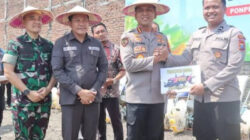 Pondok Pesantren Bumi Sholawat dan Polri Tanam Jagung