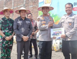 Pondok Pesantren Bumi Sholawat dan Polri Tanam Jagung
