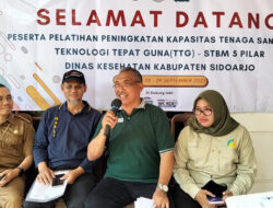 Dinkes Kabupaten Sidoarjo Gandeng DR. Koen Latih Sanitarian