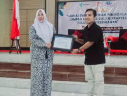 Seminar IBI Kediri Hadirkan dr. Andre Bahas Limbah Medis