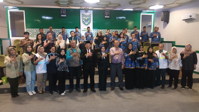 Kemenkes RI dan tim lintas sektor verifikasi lapangan pelaksanaan STBM 5 Pilar di Kota Probolinggo