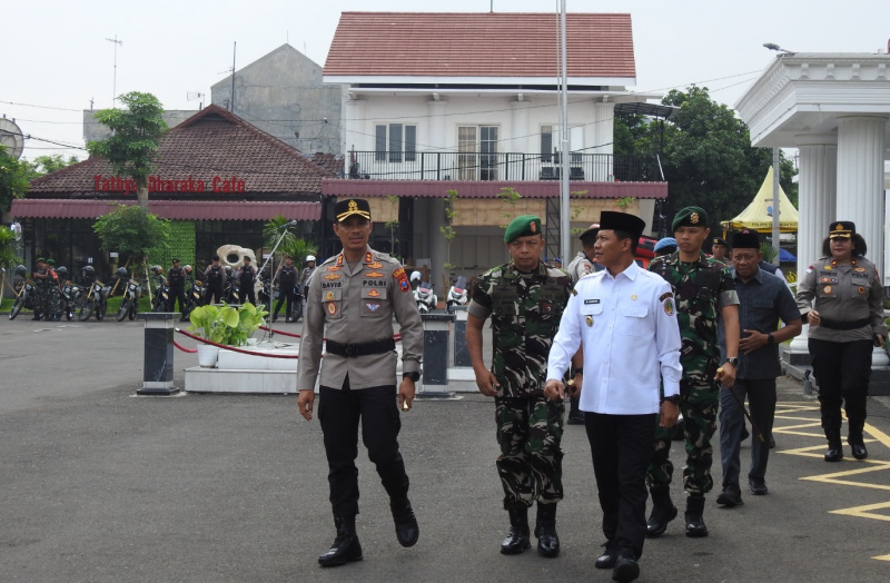 Dandim 0819 Pasuruan Letkol Inf Boga Bramiko, M.Han., menghadiri Apel Siap Siaga Tanggap Bencana Hidrometeorologi Kota Pasuruan