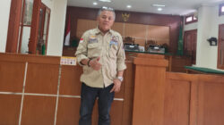 LBH Mukti Pajajaran dipimpin Anderias Wuisan, SE., SH., MH, menyerahkan seluruh dokumen yang diminta majelis hakim PN Bangil