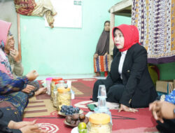 Wabup Sidoarjo Takziah, Ingatkan Waspada di Musim Hujan