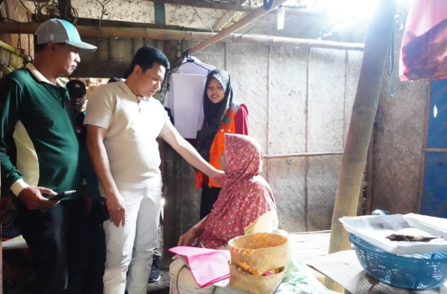 Percepatan renovasi RTLH menjadi perhatian Pemerintah Kabupaten usai Bupati Sidoarjo H. Subandi melakukan sidak di Tarik dan Waru