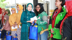 TP PKK Kabupaten Sidoarjo di bawah kepemimpinan Hj. Sriatun Subandi menggelar peringatan Hari Ibu ke-97 tahun 2025 di Pendopo Delta Wibawa, Rabu (3/12/2025).