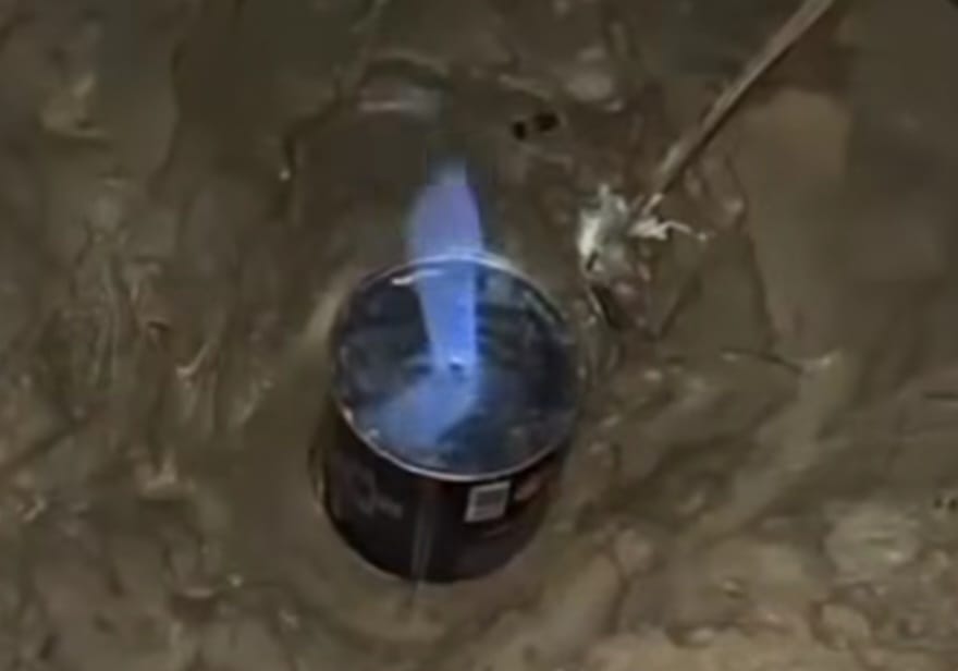 MISTERI GELEMBUNG GAS DI NAGAN RAYA: WARGA KHAWATIR, PEMERINTAH SIAPKAN KAJIAN MENDALAM